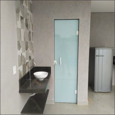 Crystal Vidros e Acessórios Ltda