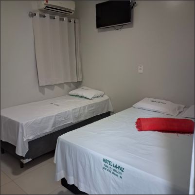 Hotel La-Paz