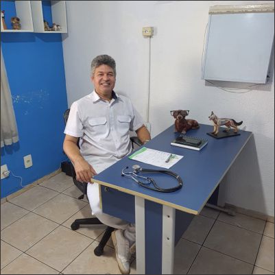 Dr. Fábio G. Maio   Veterinário